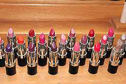 LADY 12 CELEBRITY FASHION SHOW